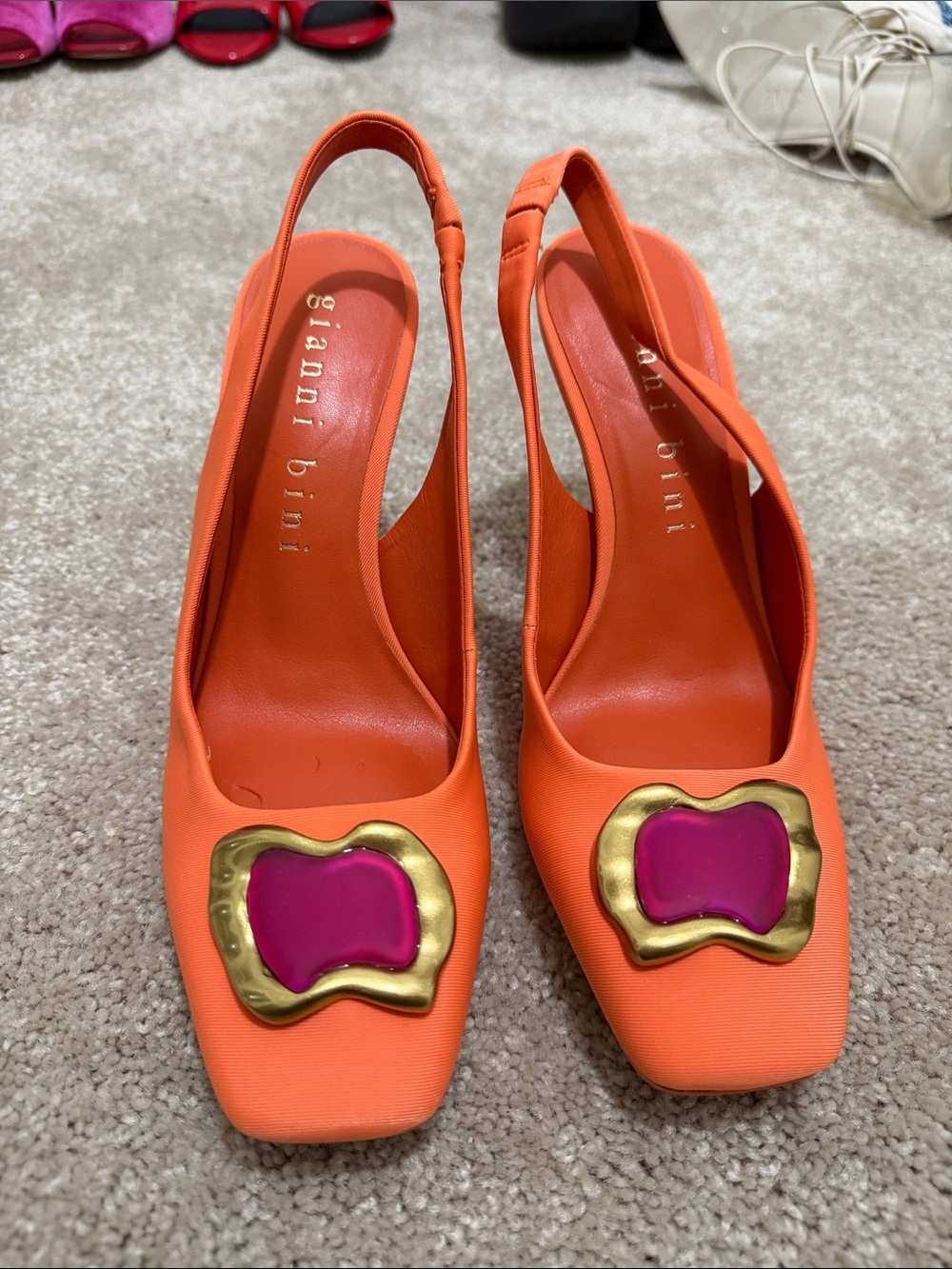 Gianni Bini Orange Slingback Heels with Gold and Pink Accent